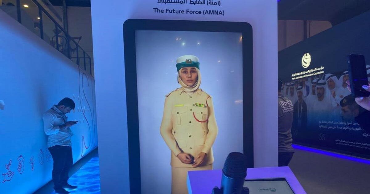 الضابطة “آمنة” أول شرطية افتراضية تقدمها شرطة دبي في معرض “جيتكس” Featured Image